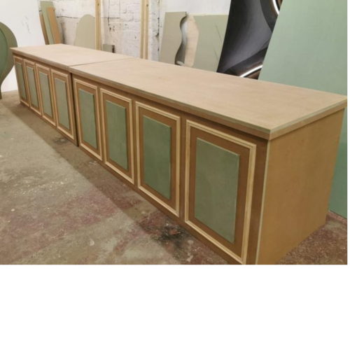 Catering table/Foldable with beading