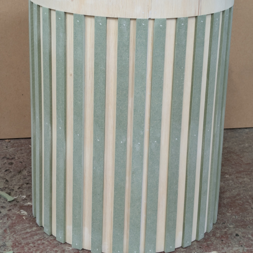 PLINTH WITH STRIPS \ CAKE STAND